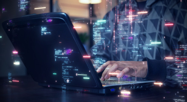 Polska wzmacnia "najsłabsze ogniwa" systemu cyberbezpieczeństwa