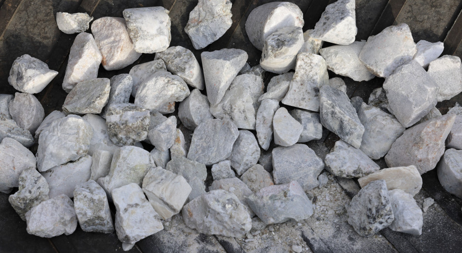 Włoski koncern paliwowo-energetyczny inwestuje w chilijskie złoża litu