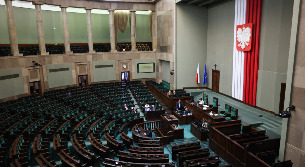 Takiego wydarzenia w polskim Sejmie jeszcze nie było. "Tego wymaga sytuacja klimatyczna"