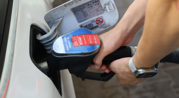 Paliwa dalej będą drożeć. Benzyna ma w tym tygodniu dojść do 7,90 zł [HIRSCH O GOSPODARCE]