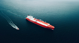 To pierwsza taka wizyta w naszym terminalu LNG. Do Polski dotarł statek z floty Orlenu
